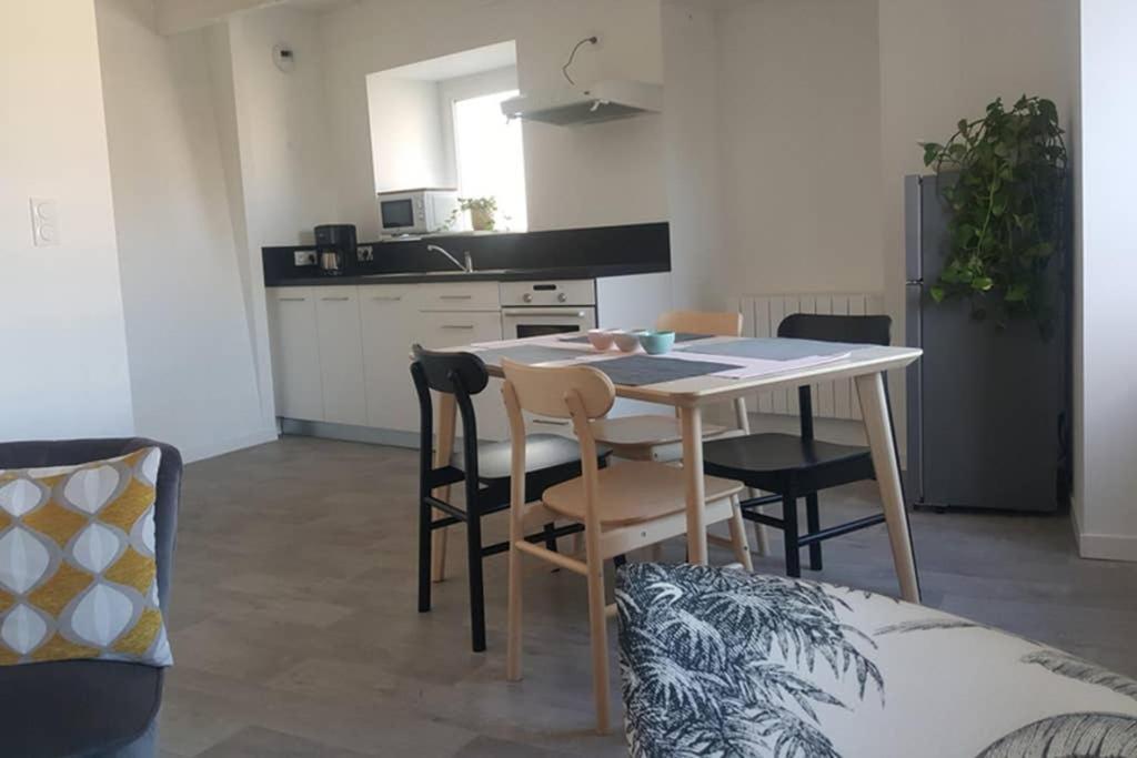Les Appartements De Viarmes Et De Guernisac Морле Екстериор снимка
