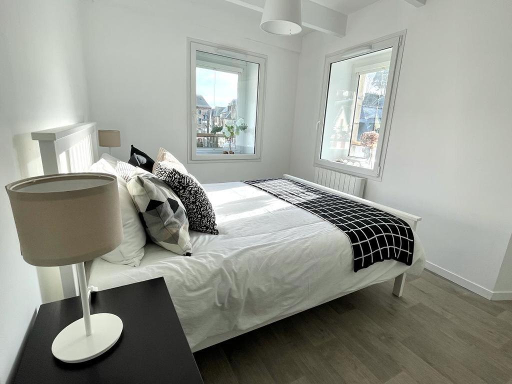 Les Appartements De Viarmes Et De Guernisac Морле Екстериор снимка